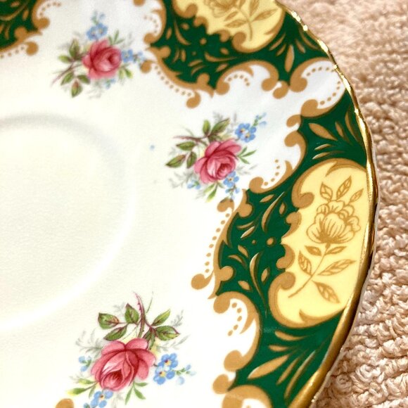 1950s Fine Bone English China Royal Dover “Rosina” Pttrn Tea Saucer Dish 5.75” - Picture 3 of 5